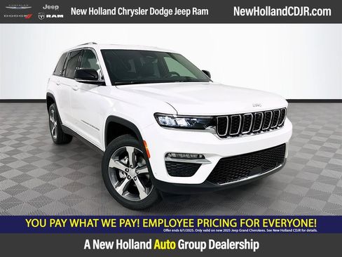 New 2025 Jeep Grand Cherokee Limited w/ Luxury Tech Group II AWD/4WD image 1