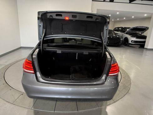 Used 2016 Mercedes-Benz E 350 4MATIC Sedan image 13