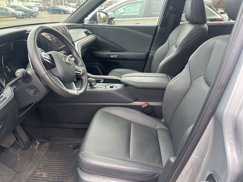 Used 2025 Lexus TX 350 AWD image 7