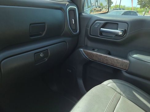 Used 2022 GMC Sierra 1500 Denali w/ Denali Reserve Package image 26