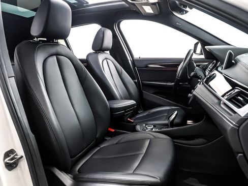 Used 2020 BMW X1 sDrive28i w/ Convenience Package image 7