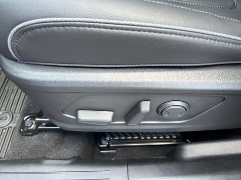 New 2026 Hyundai Tucson Limited FWD image 23