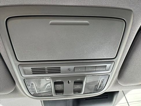 Used 2019 Honda CR-V EX-L image 24
