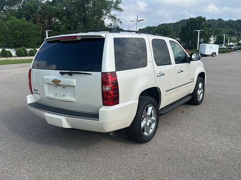Used 2013 Chevrolet Tahoe LTZ AWD/4WD image 3