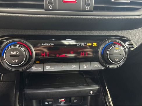 Used 2024 Kia Forte GT-Line w/ GT-Line Premium Package image 31