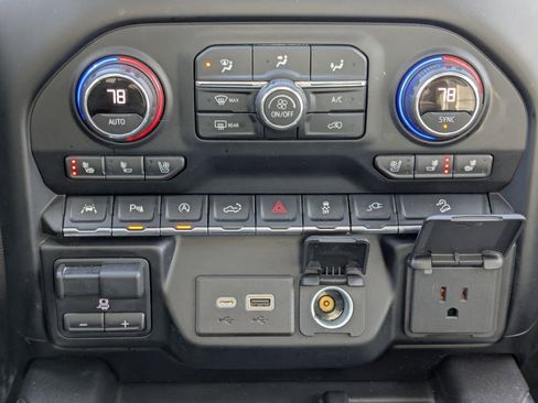 Used 2021 Chevrolet Silverado 1500 LTZ w/ LTZ Premium Package image 25