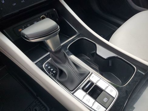 Certified 2025 Hyundai Tucson SEL image 18