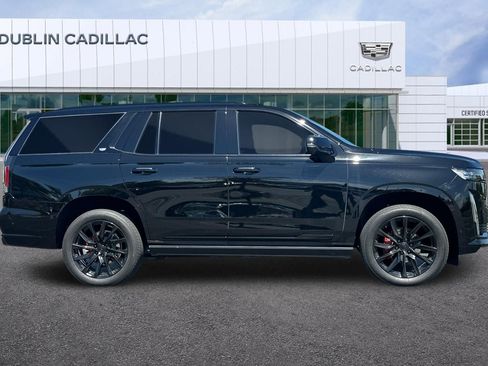 Certified 2024 Cadillac Escalade Sport Platinum image 3