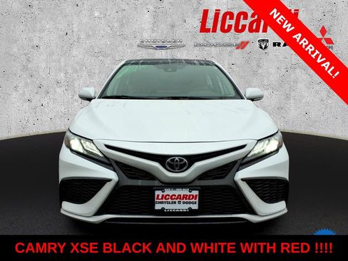 Used 2023 Toyota Camry XSE FWD image 2