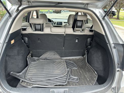 Used 2021 Honda HR-V EX-L image 12