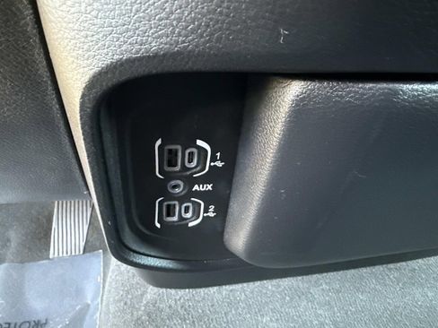 Used 2021 RAM 1500 Big Horn image 35