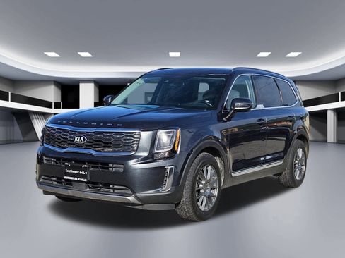 Used 2020 Kia Telluride EX image 10