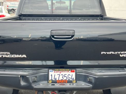 Used 2013 Toyota Tacoma PreRunner w/ Convenience Pkg image 16