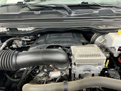 Used 2022 RAM 1500 Laramie image 24