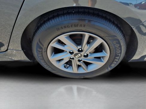 Used 2020 Kia Optima LX FWD image 7