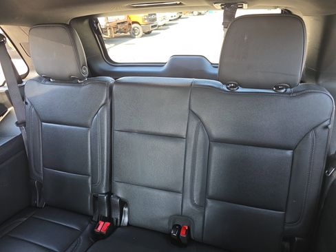 Used 2024 Chevrolet Tahoe LT AWD/4WD image 18