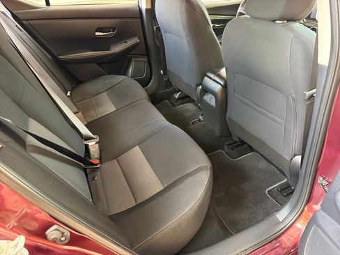 Used 2021 Nissan Sentra SV FWD image 30