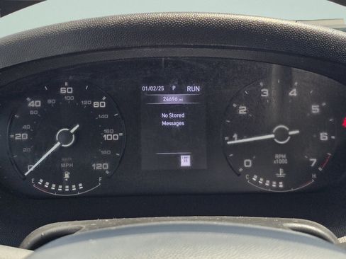 Used 2025 RAM ProMaster 2500 FWD image 12