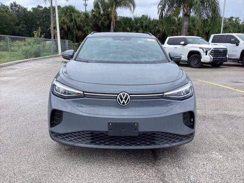 Used 2023 Volkswagen ID.4 2WD image 2