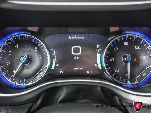Used 2026 Chrysler Pacifica Select FWD image 27
