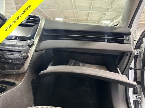 Used 2016 Chevrolet Malibu Limited LT FWD image 42