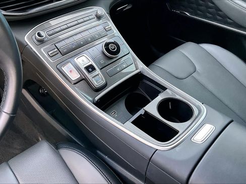 Certified 2023 Hyundai Santa Fe SEL w/ Premium Package FWD image 16
