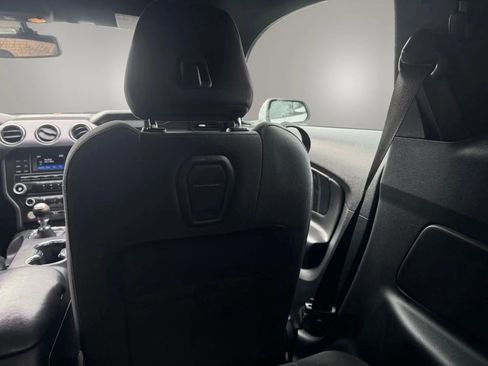 Used 2015 Ford Mustang GT image 32