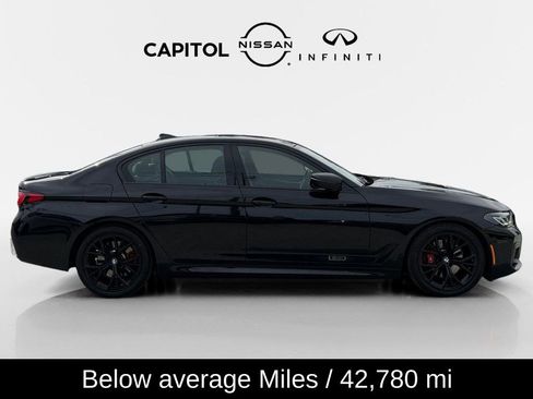 Used 2023 BMW 530i w/ M Sport Package image 3