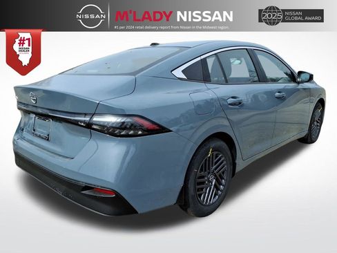 New 2026 Nissan Sentra SV image 7