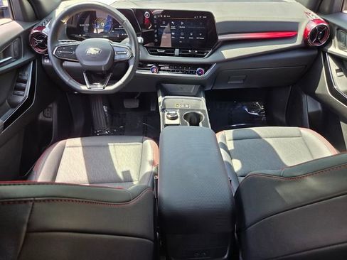 Used 2025 Chevrolet Equinox RS w/ Safety and Technology Package FWD image 15