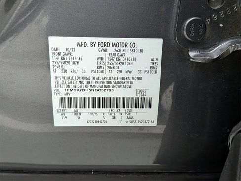 Used 2022 Ford Explorer XLT w/ Equipment Group 202A image 31