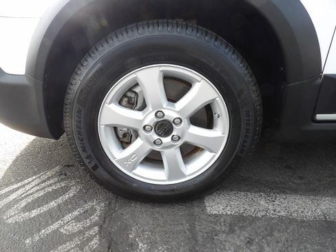 Used 2009 Volvo XC70 3.2 image 14