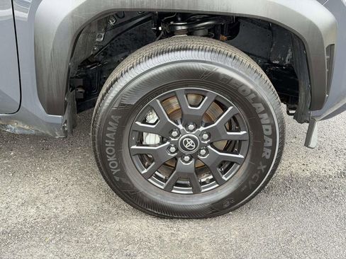 Used 2025 Toyota 4Runner SR5 image 25