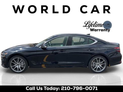 Used 2025 Genesis G70 2.5T RWD image 6
