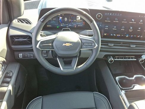 New 2026 Chevrolet Silverado EV LT w/ Premium Package image 9