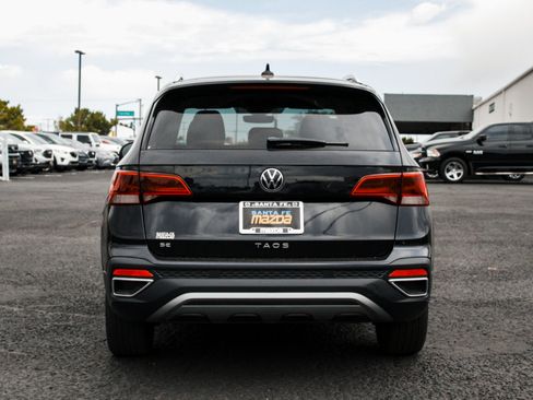Used 2024 Volkswagen Taos SE FWD image 6