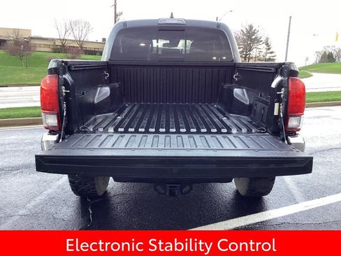 Used 2023 Toyota Tacoma SR5 RWD image 10