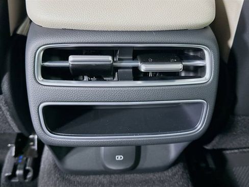 New 2026 Genesis GV70 2.5T Select image 18