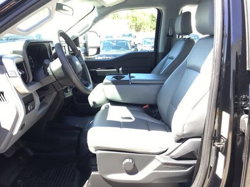 Used 2025 Ford F350 XL w/ XL Driver Assist Package AWD/4WD image 9