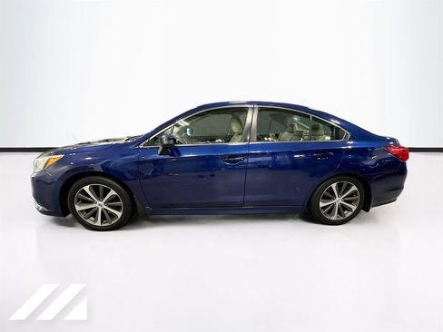 Used 2017 Subaru Legacy 2.5i Limited AWD/4WD image 8