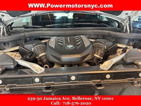 Used 2023 BMW X5 M50i w/ Premium Enhanced Package AWD/4WD image 43