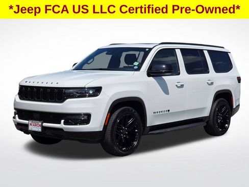 Used 2025 Jeep Wagoneer Series II w/ Premium Group I AWD/4WD image 2