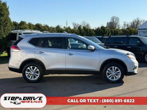Used 2015 Nissan Rogue SV AWD/4WD image 6
