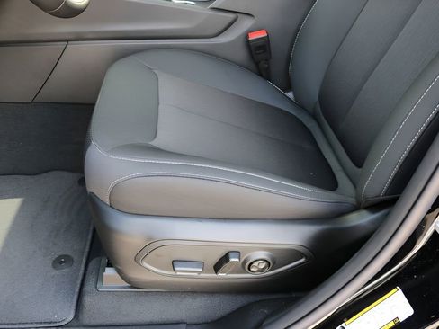 New 2026 Jeep Grand Cherokee Laredo X AWD/4WD image 13