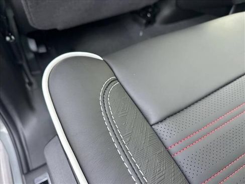 New 2026 GMC Yukon AT4 Ultimate AWD/4WD image 24