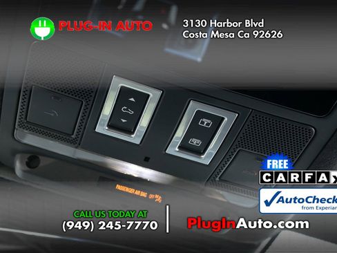 Used 2021 Jaguar F-PACE SVR image 26