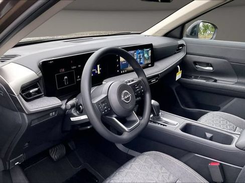 New 2026 Nissan Kicks SV w/ SV Premium Package AWD/4WD image 7