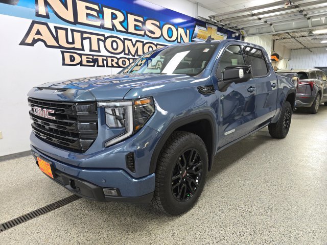 Used 2026 GMC Sierra 1500 Elevation w/ Elevation Premium Package AWD/4WD image 1