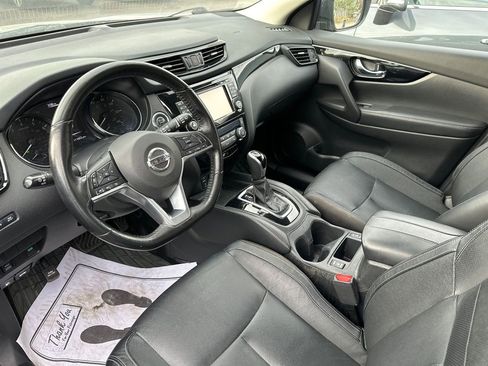 Used 2017 Nissan Rogue Sport SL image 26