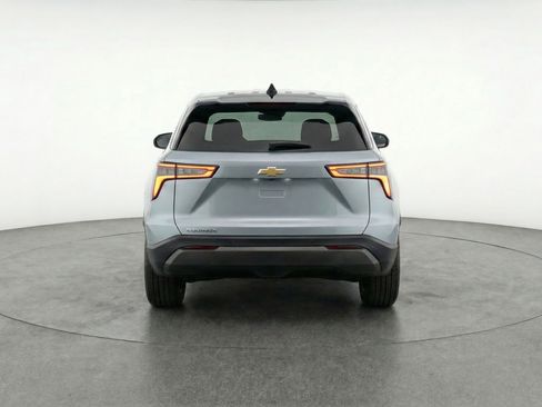 Used 2025 Chevrolet Equinox LT image 7